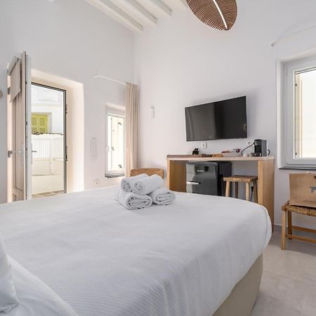 אפולוניה Rabagas Suites - In The Heart Of Sifnos מראה חיצוני תמונה